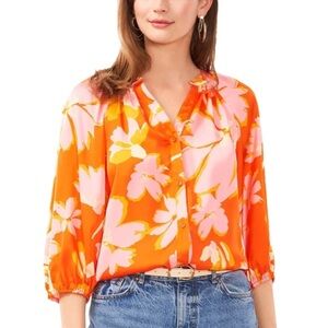 NWT VINCE CAMUTO Floral 3/4 Sleeve Button Front Elastic Cuff Blouse Size Small